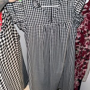 Black and White Gingham Ruffle Sleeve Dress